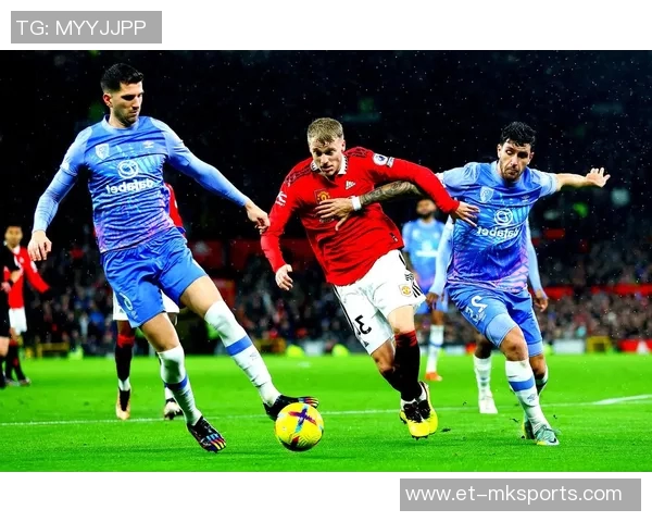 离谱?鲁尼眼中本赛季英超前三,阿森纳前锋上榜,引发争议